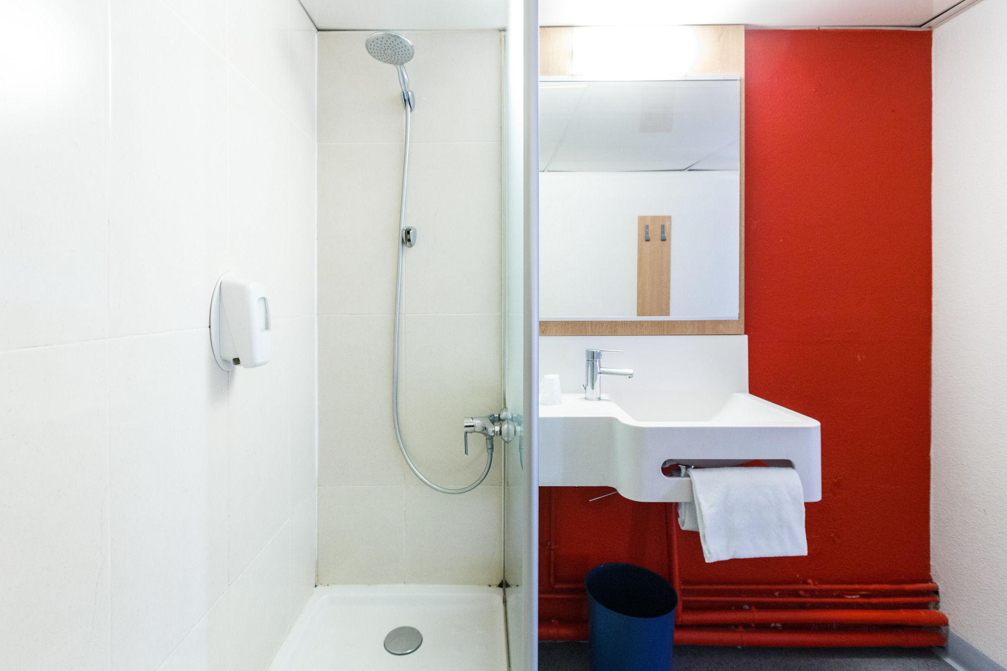B&B Hotel Orly Rungis Aeroport 2 Etoiles Exterior foto