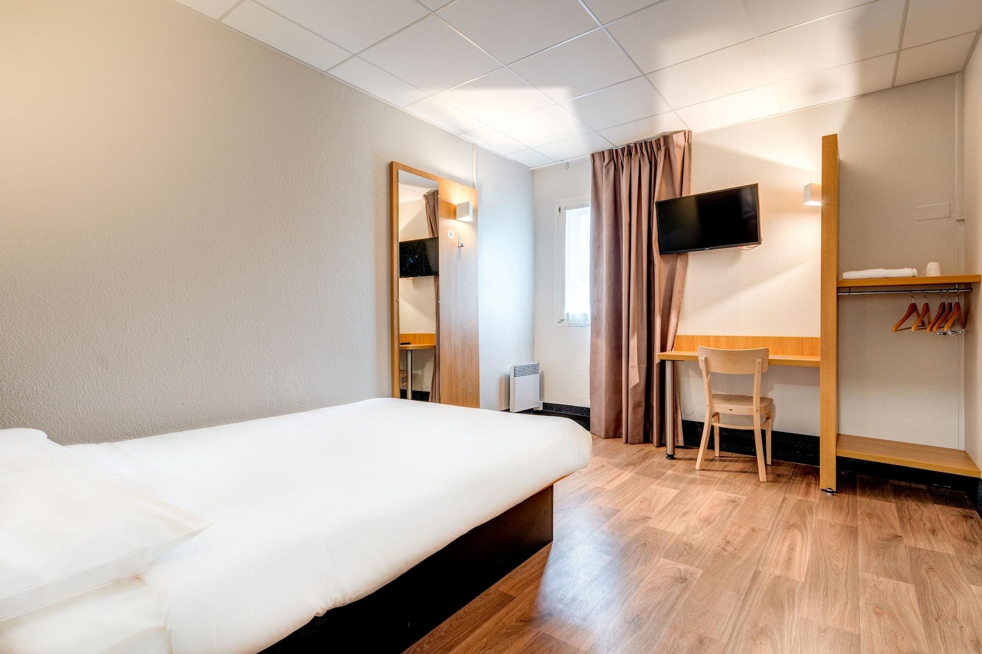 B&B Hotel Orly Rungis Aeroport 2 Etoiles Exterior foto